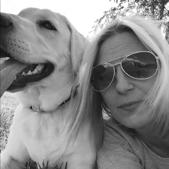 Meet your Posher, Kristen - Picture 1 of 1